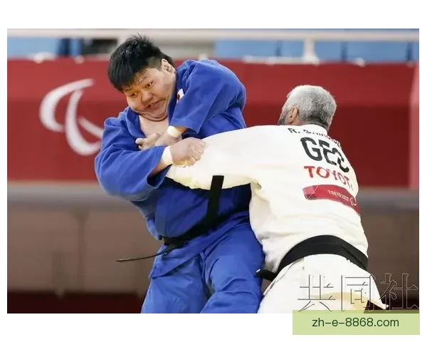 柔道比赛中新冠疫情防控严格，选手备战艰辛。